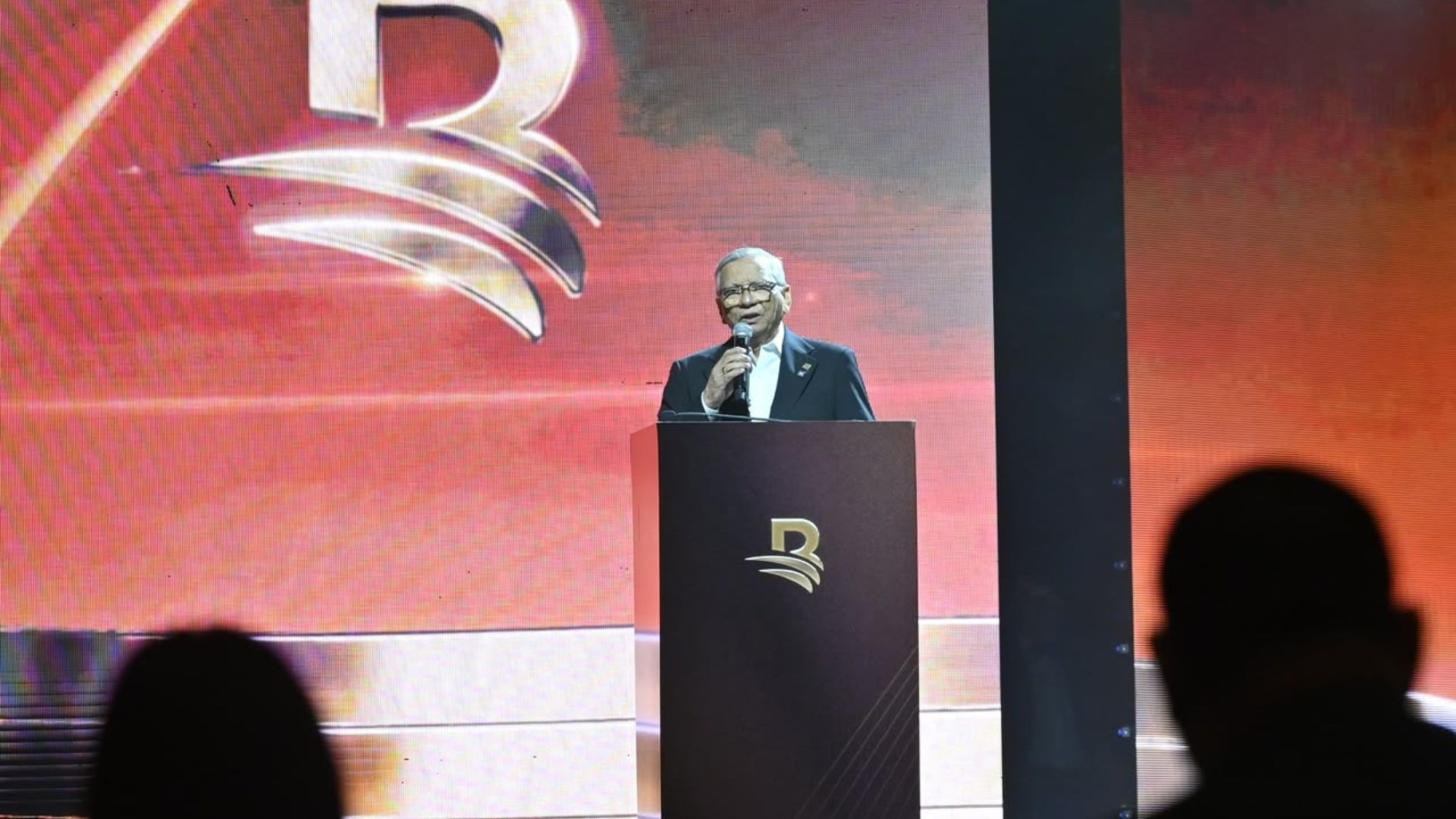 Leonardo Aguilera, presidente ejecutivo de Banreservas, durante la celebración del 85 aniversario de la entidad financiera en Santo Domingo.